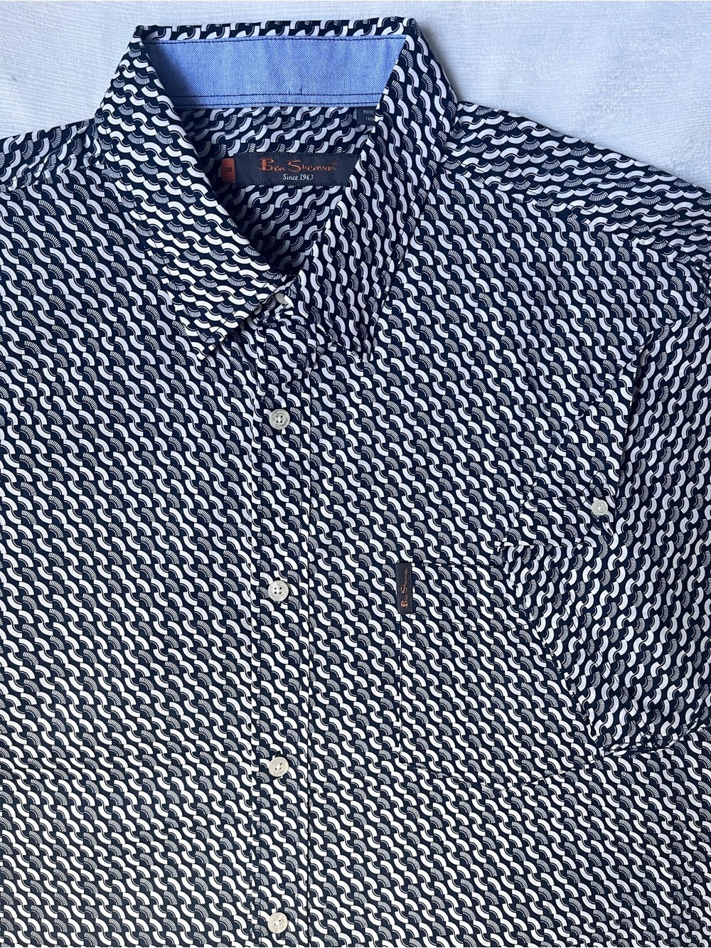 Ben Sherman 100% cotton Navy & White Geometric Wave Button-Down Shirt XXL